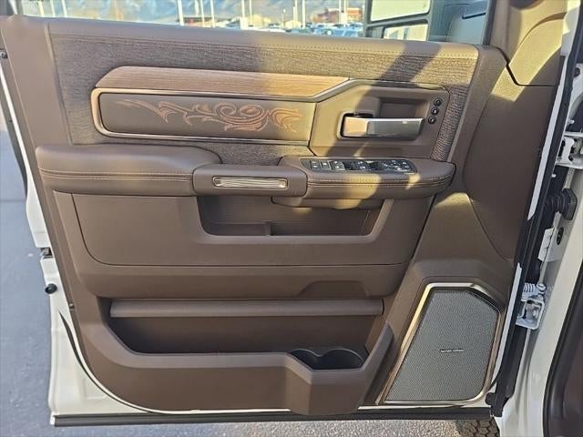 2026 RAM Ram 3500 RAM 3500 LIMITED LONGHORN CREW CAB 4X4 8' BOX