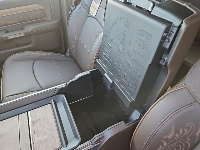 2026 RAM Ram 3500 RAM 3500 LIMITED LONGHORN CREW CAB 4X4 8' BOX