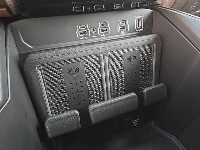 2026 RAM Ram 3500 RAM 3500 LIMITED LONGHORN CREW CAB 4X4 8' BOX