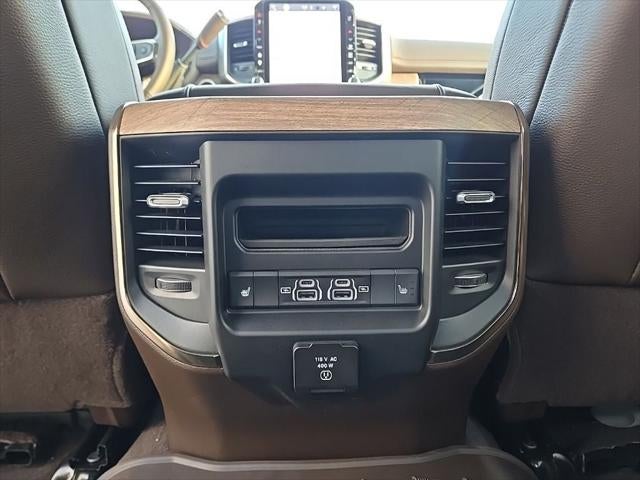 2026 RAM Ram 3500 RAM 3500 LIMITED LONGHORN CREW CAB 4X4 8' BOX