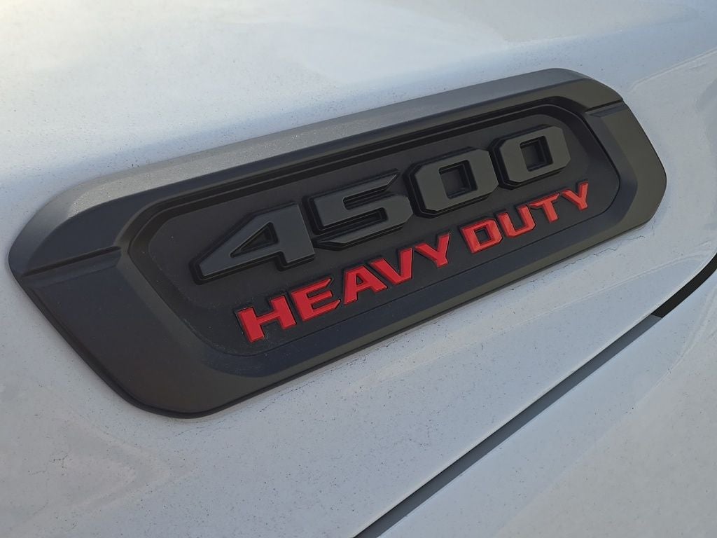 2026 RAM Ram 4500 Chassis Cab RAM 4500 TRADESMAN CHASSIS CREW CAB 4X4 84' CA