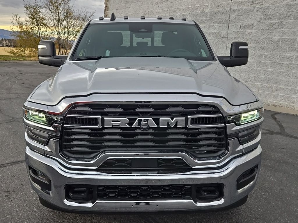 2026 RAM Ram 3500 Chassis Cab RAM 3500 BIG HORN CREW CAB CHASSIS 4X4 60' CA