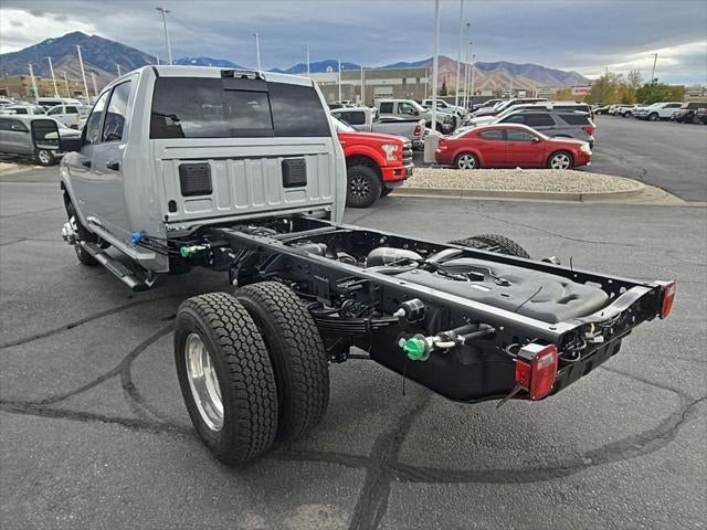 2026 RAM Ram 3500 Chassis Cab RAM 3500 BIG HORN CREW CAB CHASSIS 4X4 60' CA