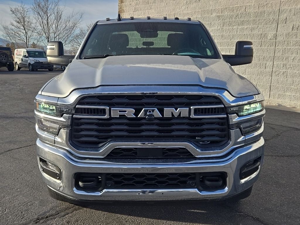 2026 RAM Ram 3500 Chassis Cab RAM 3500 BIG HORN CREW CAB CHASSIS 4X4 60' CA