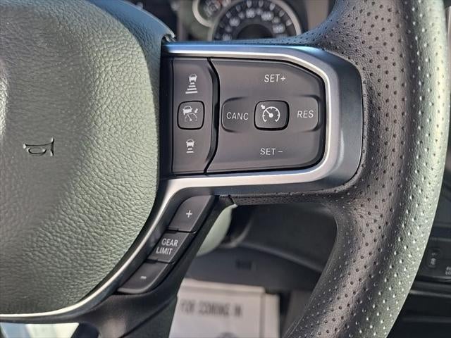 2026 RAM Ram 3500 Chassis Cab RAM 3500 BIG HORN CREW CAB CHASSIS 4X4 60' CA