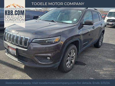 2021 Jeep Cherokee Latitude Plus + Heated Front Seats & Steering Wheel