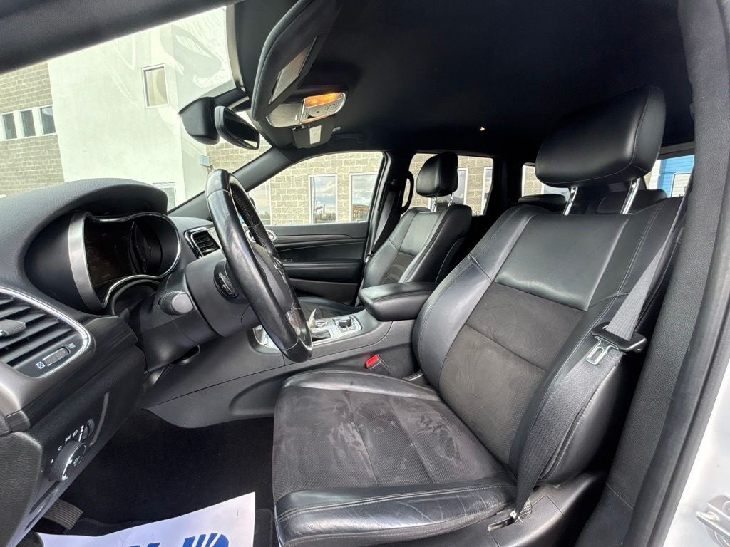 2020 Jeep Grand Cherokee Altitude - Photo 15