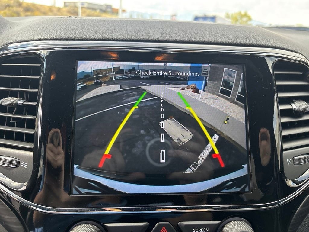 2020 Jeep Grand Cherokee Altitude - Photo 20