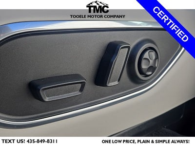 2022 Jeep Wagoneer Series III + 3 Panel Moonroof + Heated Front & Rear Seats