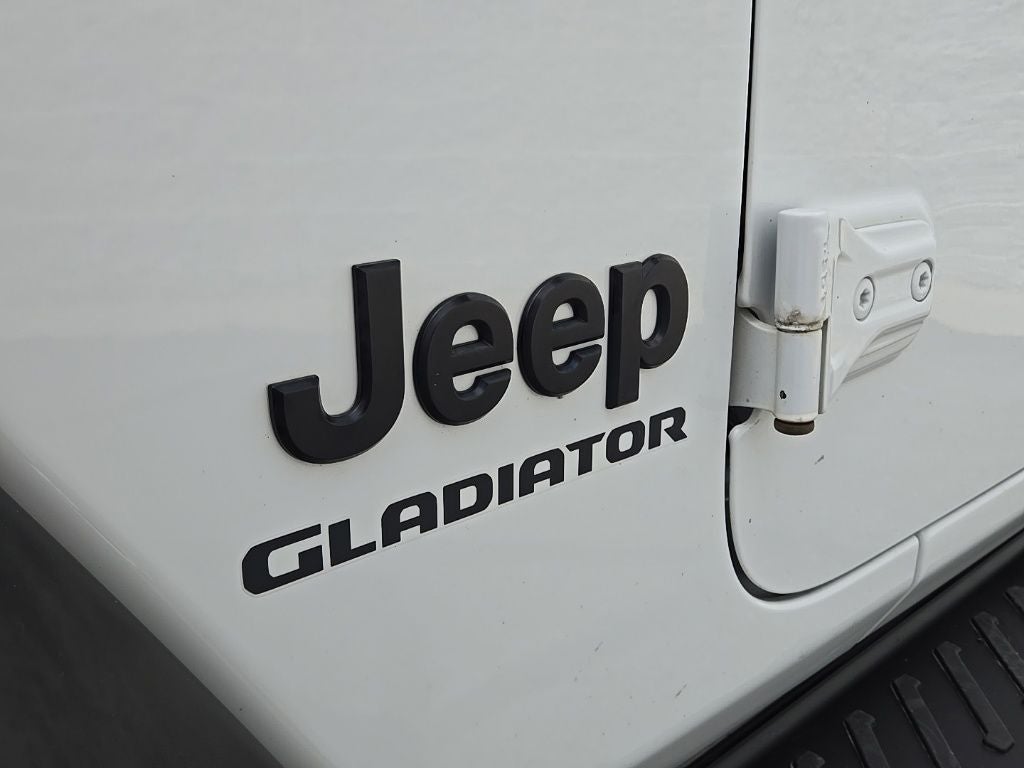 2020 Jeep Gladiator Sport