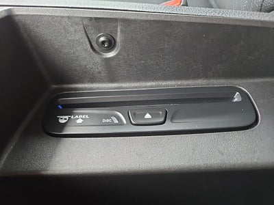 2015 RAM 1500 Sport + Moonroof + Heated Front & Rear Seats & Steering