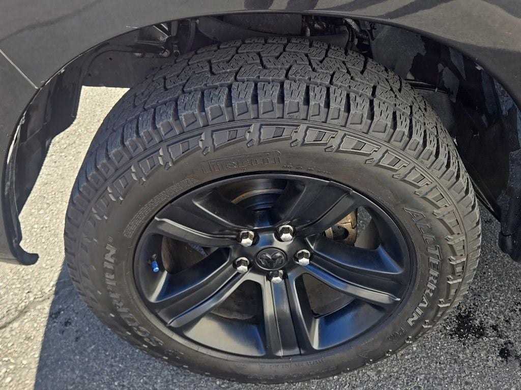 2016 RAM 1500 Sport + Heated Front Seats + Heated Steering Wheel