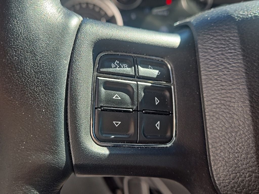 2016 RAM 1500 Sport + Heated Front Seats + Heated Steering Wheel