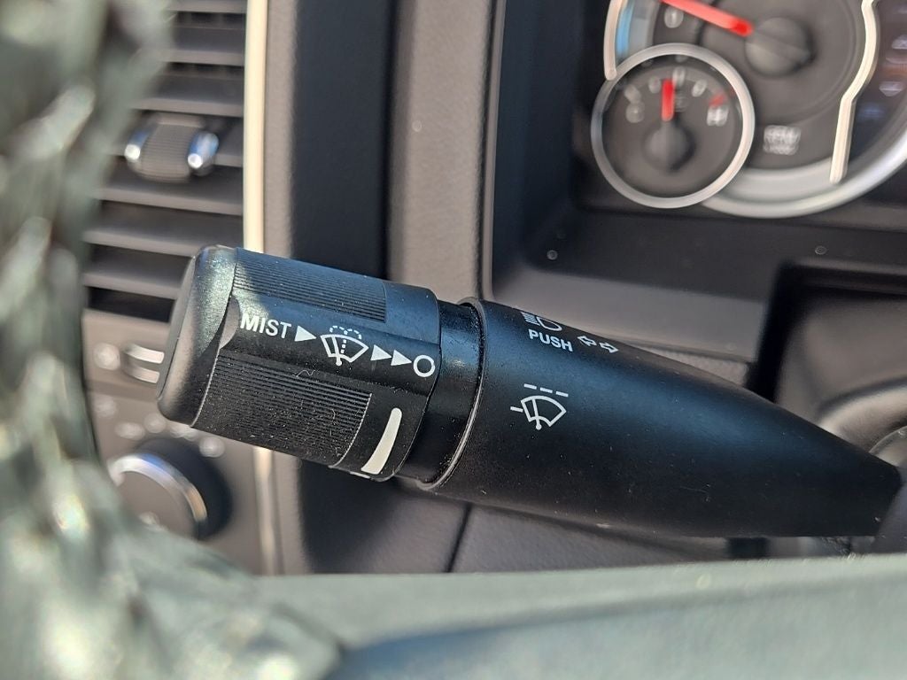 2016 RAM 1500 Sport + Heated Front Seats + Heated Steering Wheel