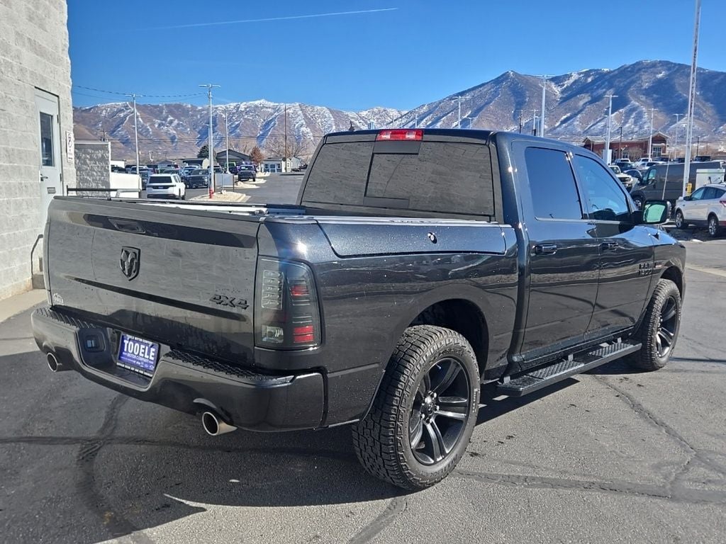 2016 RAM 1500 Sport + Heated Front Seats + Heated Steering Wheel