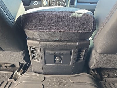 2016 RAM 1500 Sport + Heated Front Seats + Heated Steering Wheel