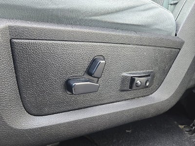 2019 RAM 1500 Classic Big Horn + Trailer Tow w\ 4-Pin Connector