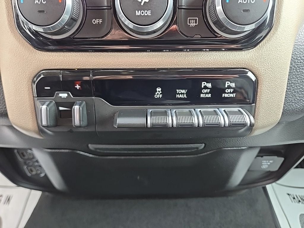 2019 RAM 1500 Laramie