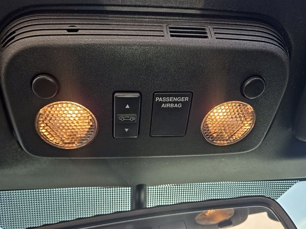 2017 Ford Mustang EcoBoost Premium + Heated & Cooled Front Seats