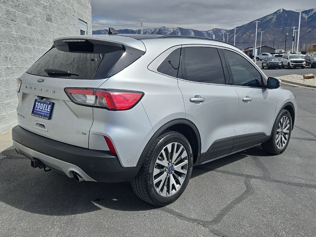 2020 Ford Escape Titanium