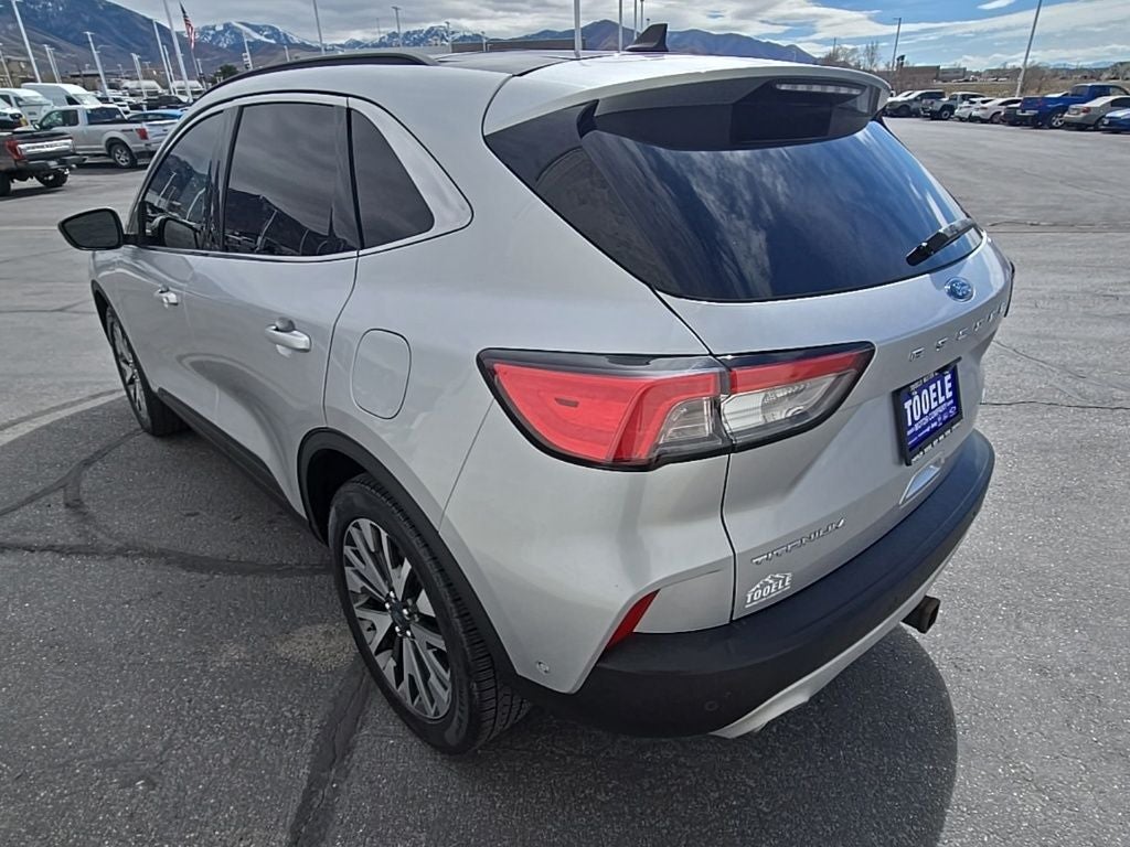 2020 Ford Escape Titanium