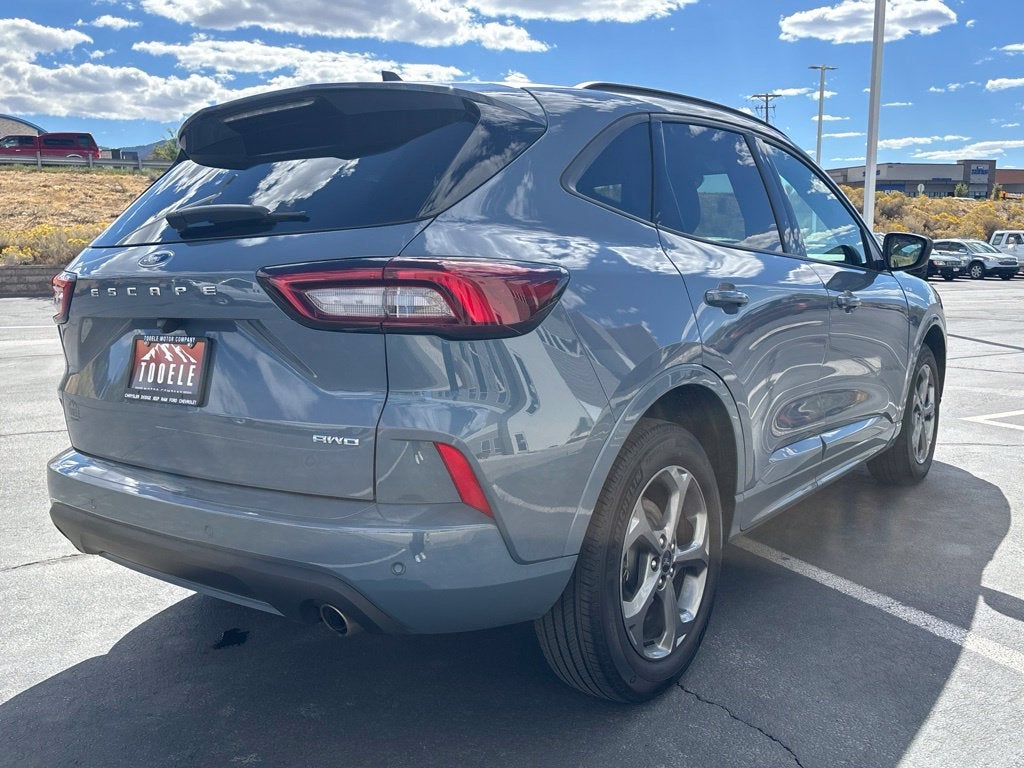 2023 Ford Escape ST-Line