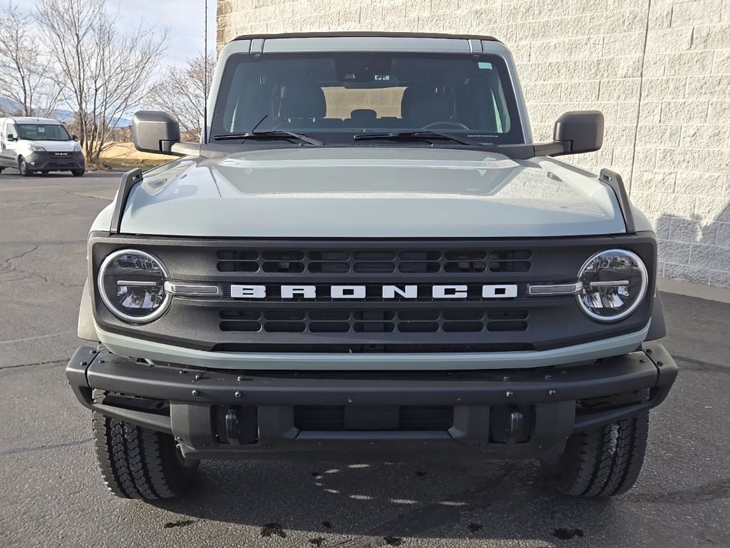 2021 Ford Bronco Black Diamond + Towing Capability Group