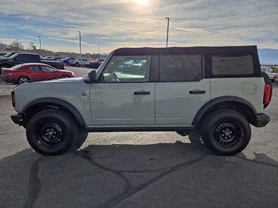 2021 Ford Bronco Black Diamond + Towing Capability Group