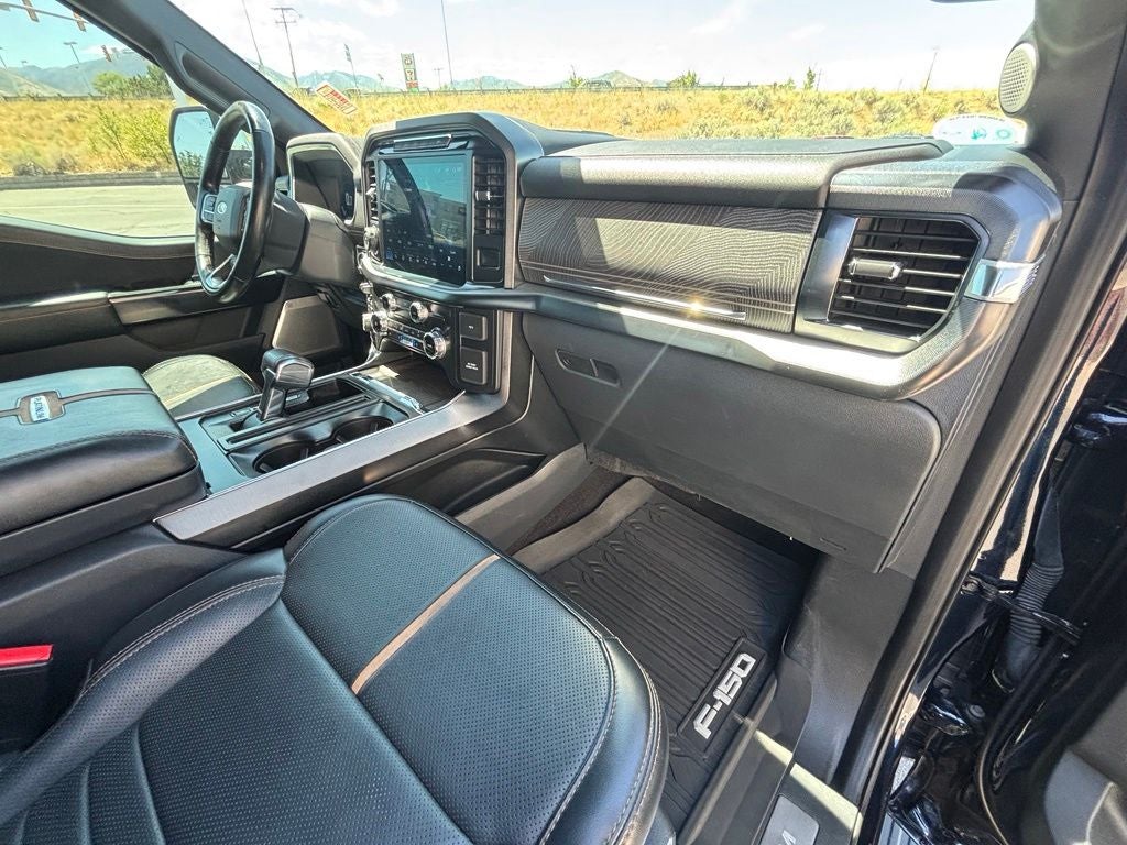 2022 Ford F-150 Platinum