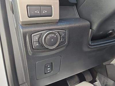 2015 Ford F-150 Lariat + Max Trailer Tow Package + FX4 Off-Road Package