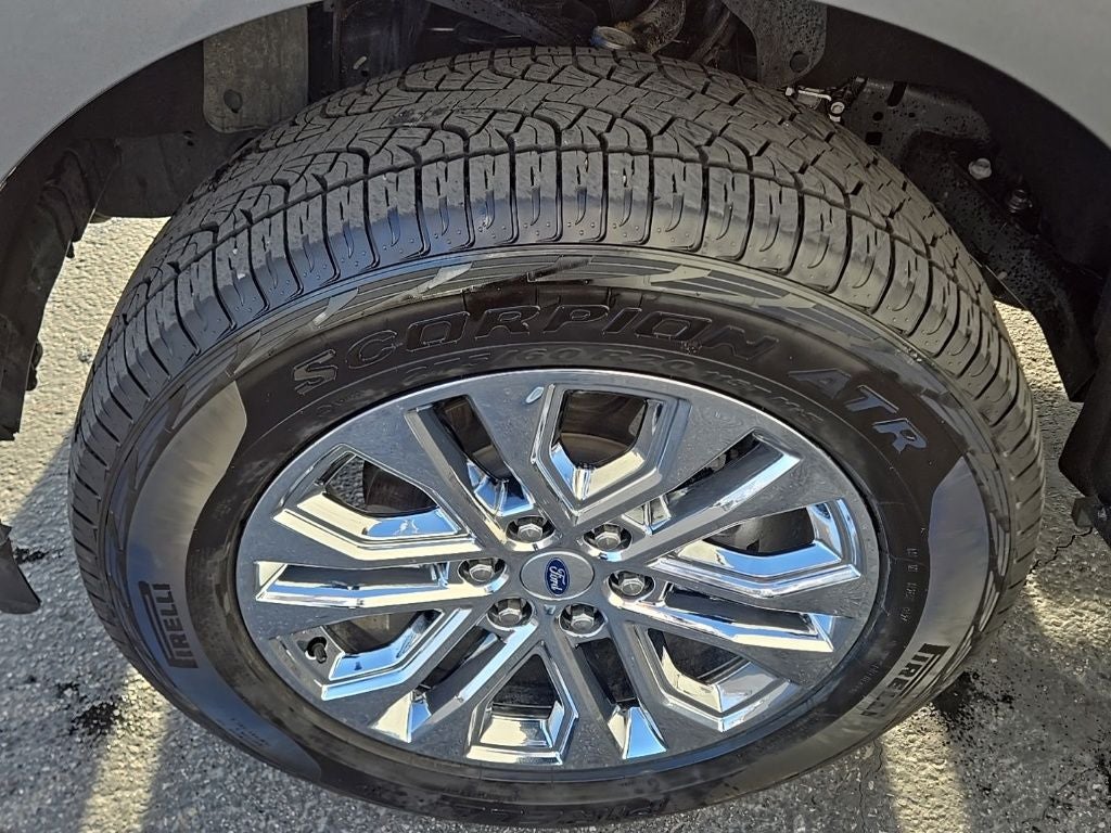 2025 Ford F-150 XLT FX4 302A Luxury