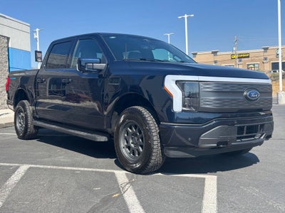 2023 Ford F-150 Lightning Lariat