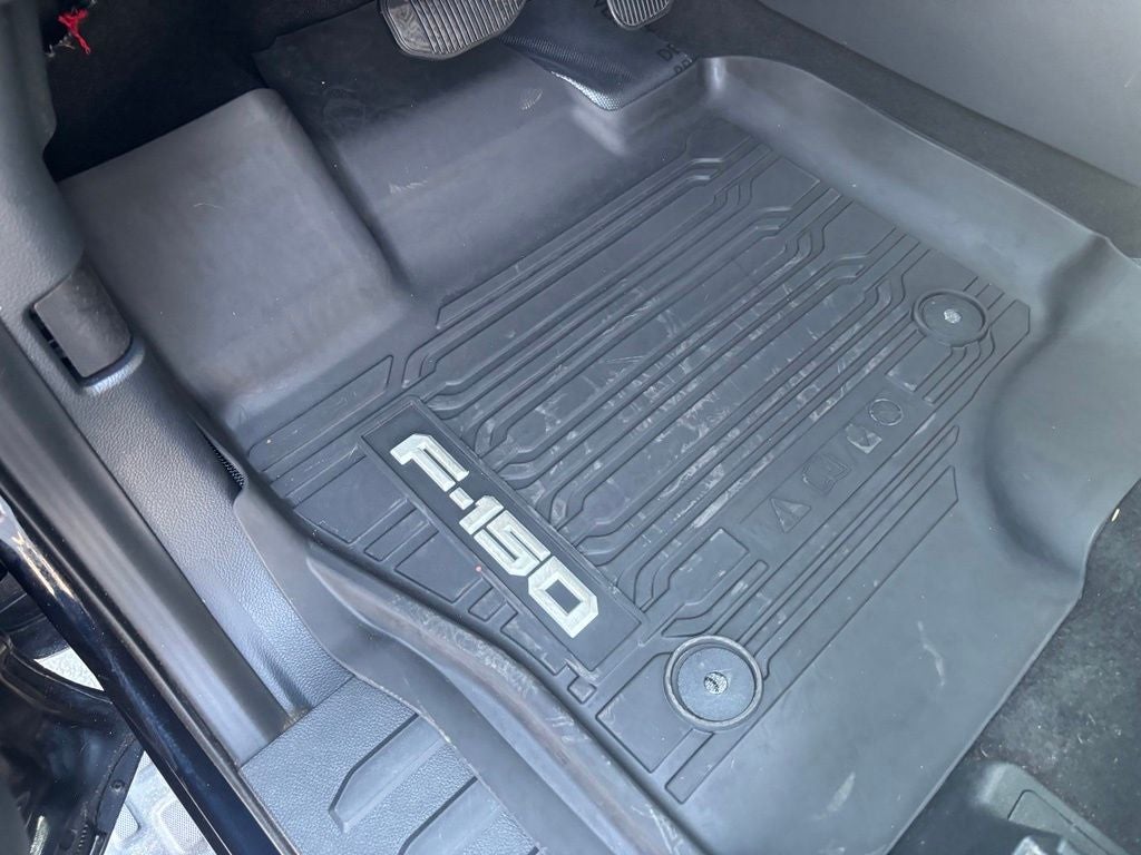 2023 Ford F-150 Lightning Lariat