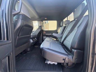 2023 Ford F-150 Lightning Lariat