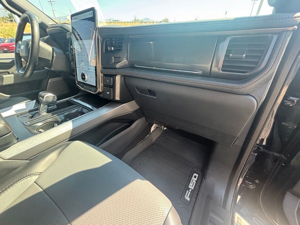 2023 Ford F-150 Lightning Lariat