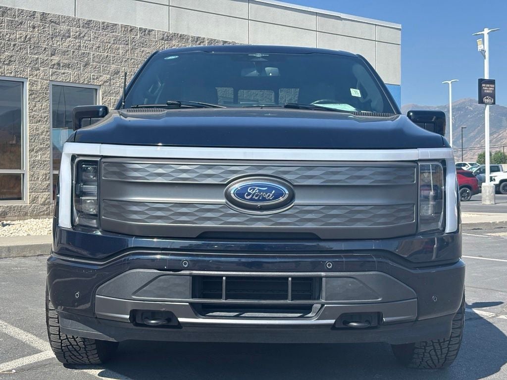 2023 Ford F-150 Lightning Lariat