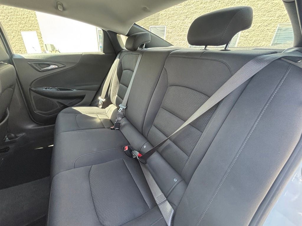 2025 Chevrolet Malibu LS 1LS