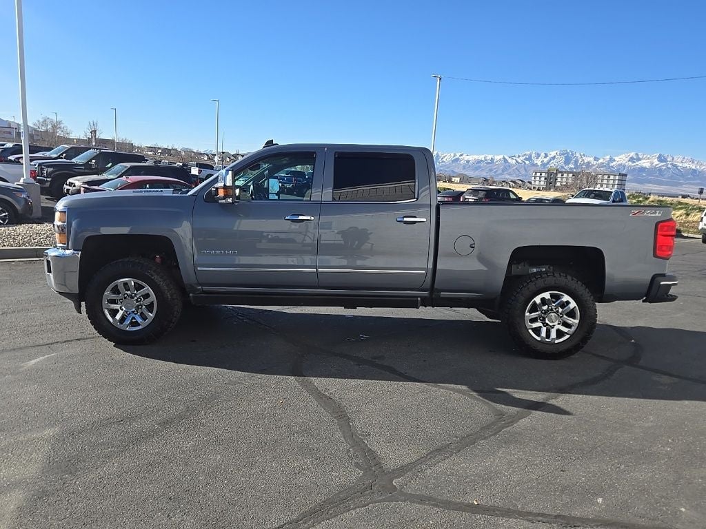 2015 Chevrolet Silverado 3500HD LTZ + Heated & Cooled Front Seats