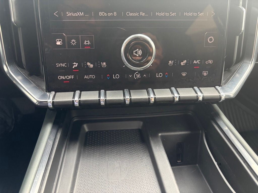 2024 GMC Acadia AT4