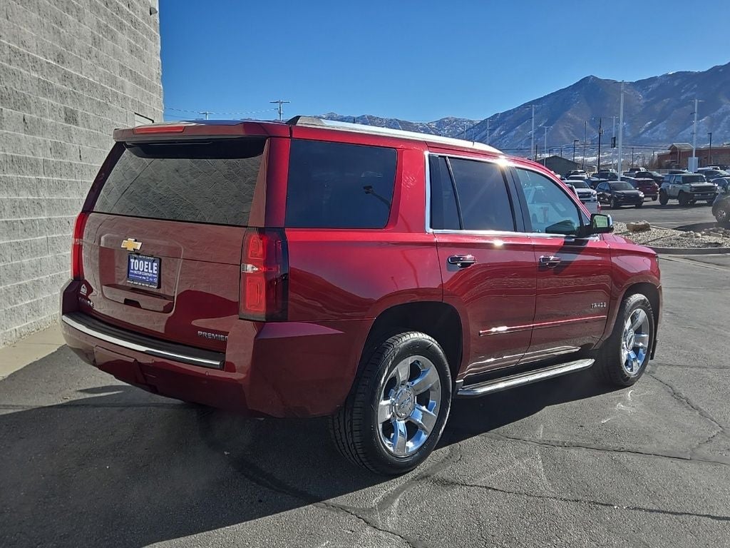 2019 Chevrolet Tahoe Premier + Moonroof + 1st,2nd,&3rd Row Heated Seats