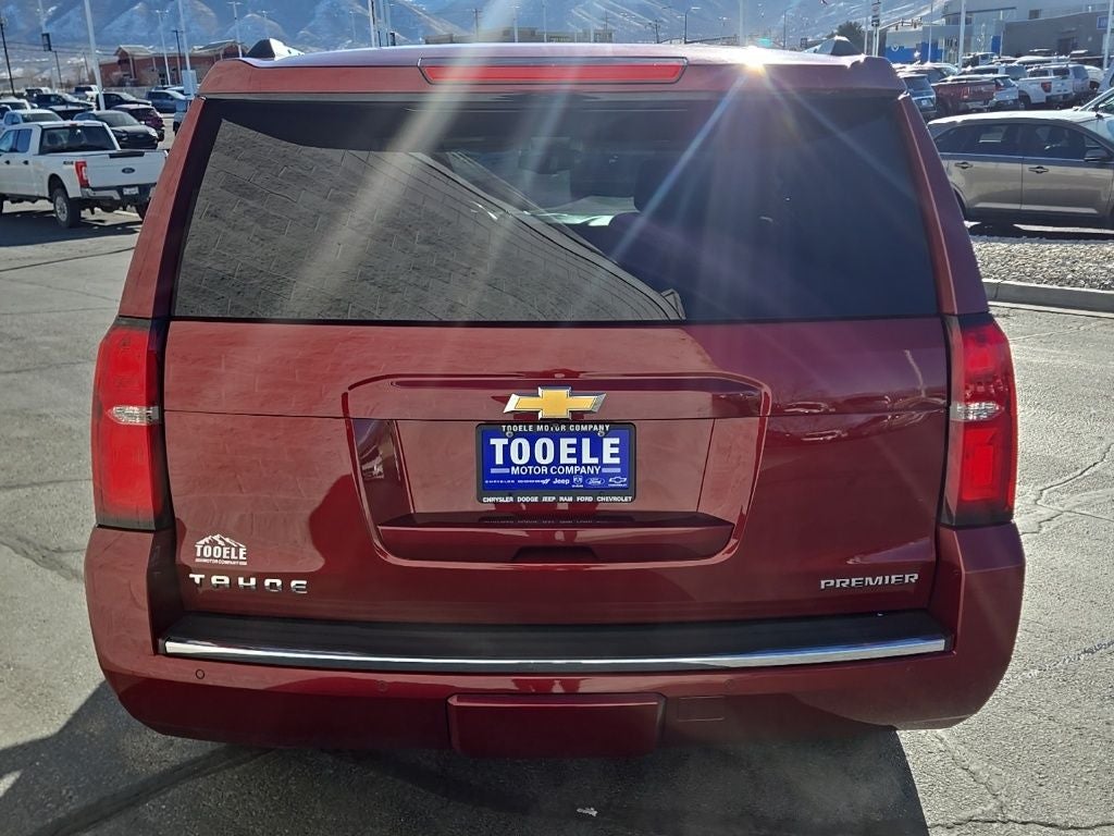 2019 Chevrolet Tahoe Premier + Moonroof + 1st,2nd,&3rd Row Heated Seats