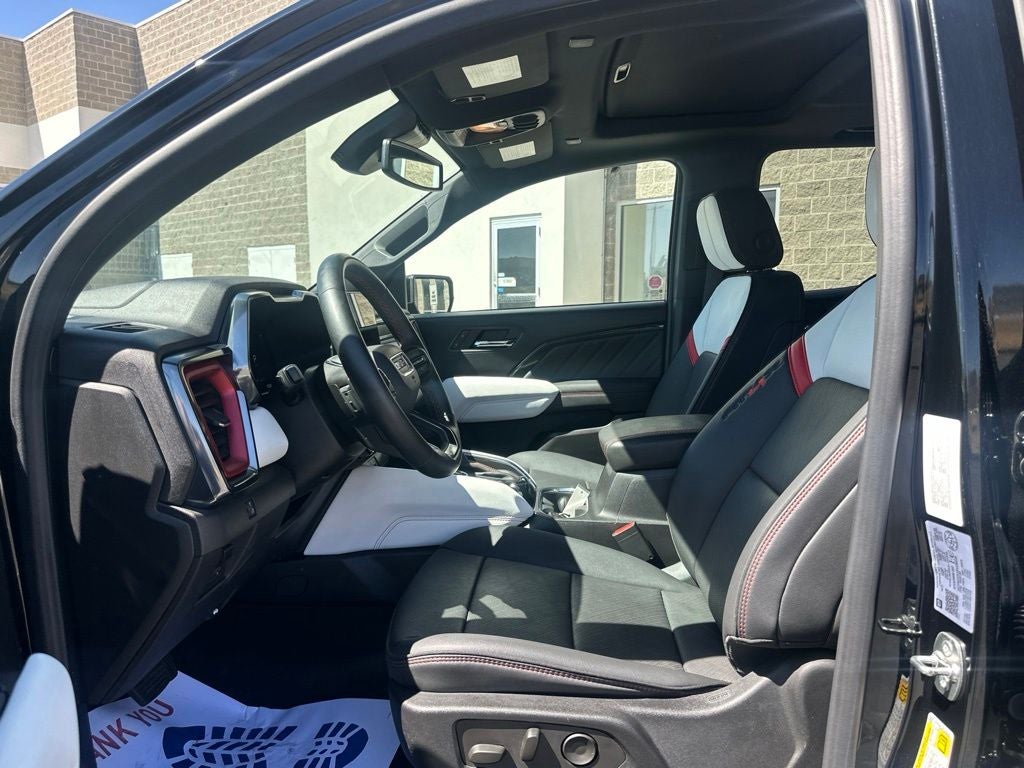 2024 GMC Canyon AT4X