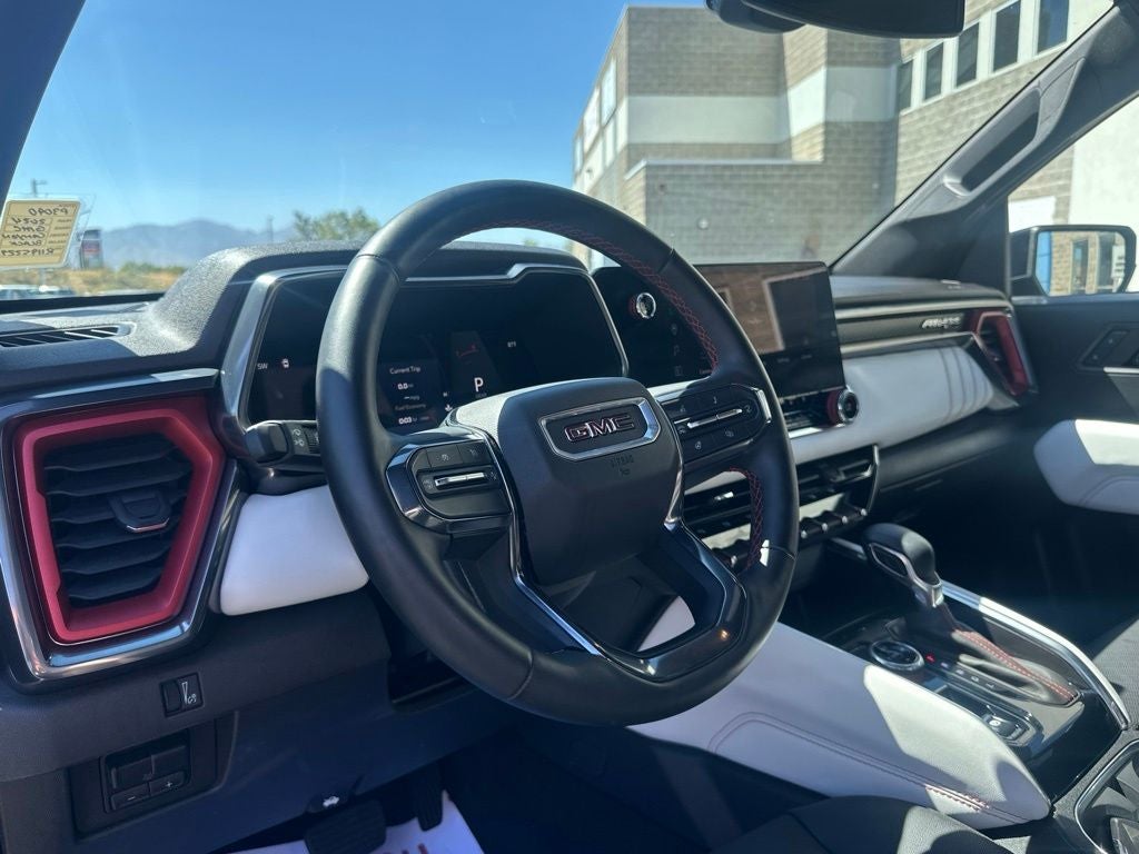 2024 GMC Canyon AT4X