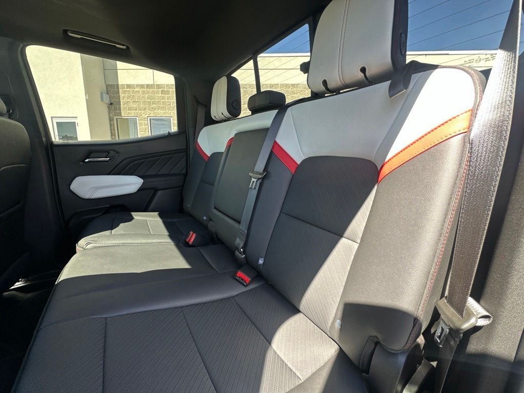 2024 GMC Canyon AT4X