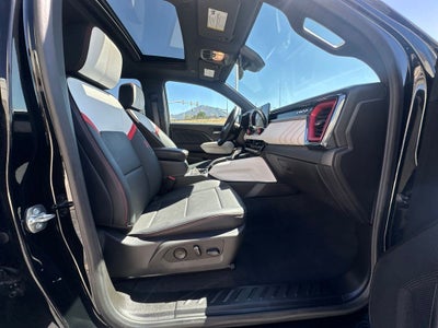 2024 GMC Canyon AT4X