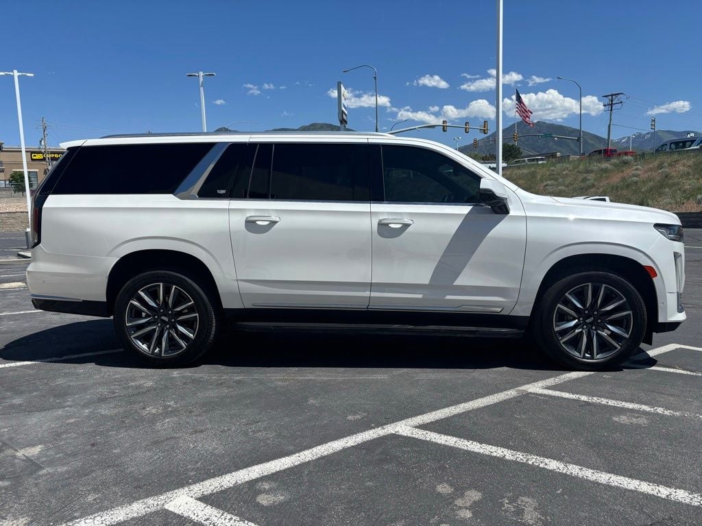 2021 Cadillac Escalade ESV Premium