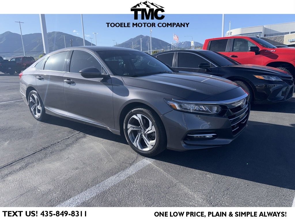2020 Honda Accord 2.0T EX-L Auto's photo