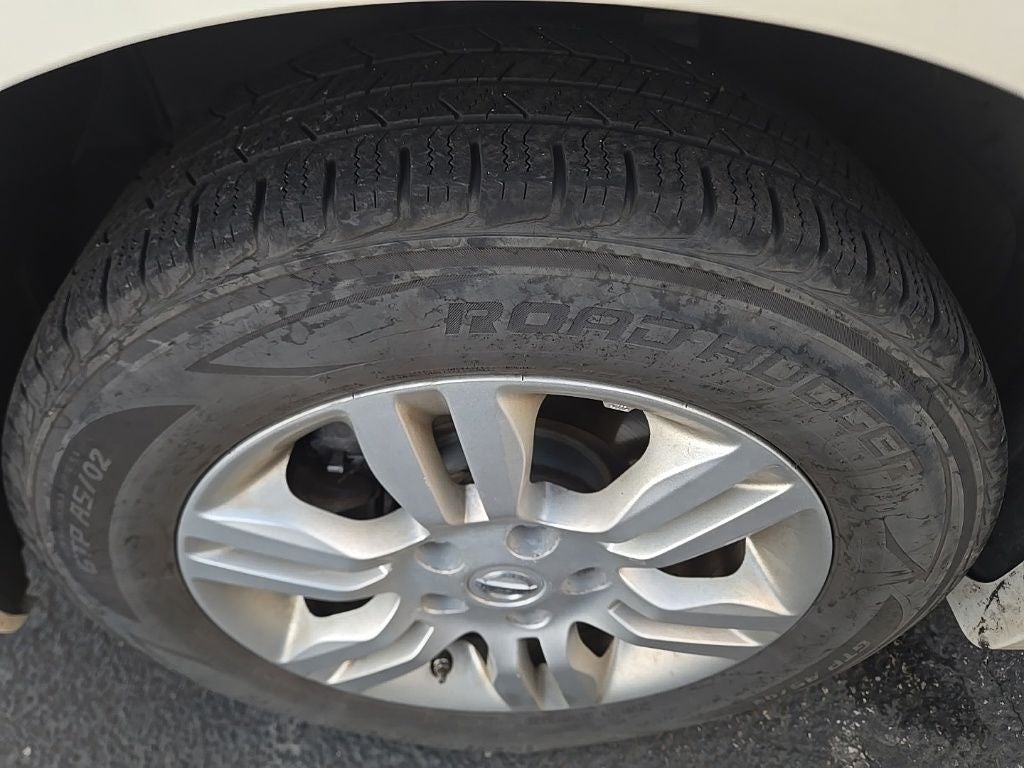 2012 Nissan Altima 2.5 S + Remote Keyless Entry