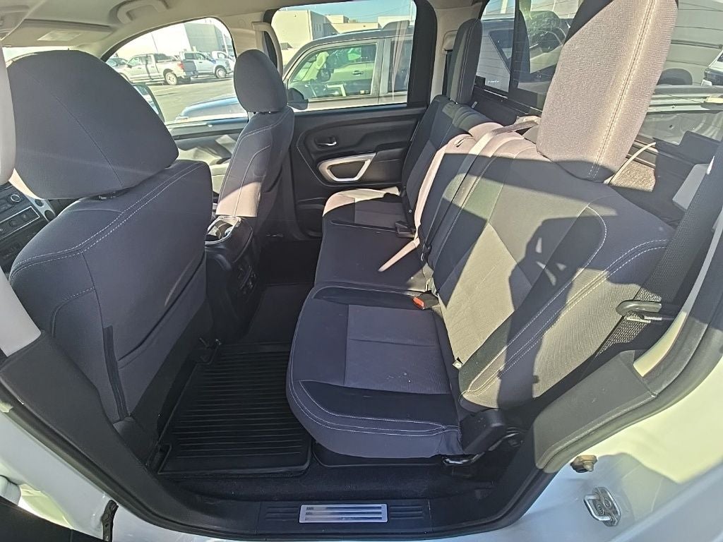 2021 Nissan Titan SV