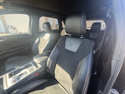 2022 Ford Edge ST